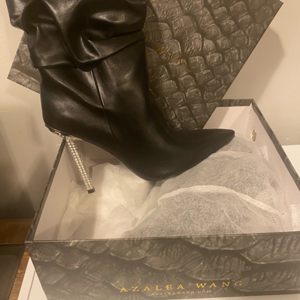 Azalea Wang Black Heeled Boots with Rhinestone Detail